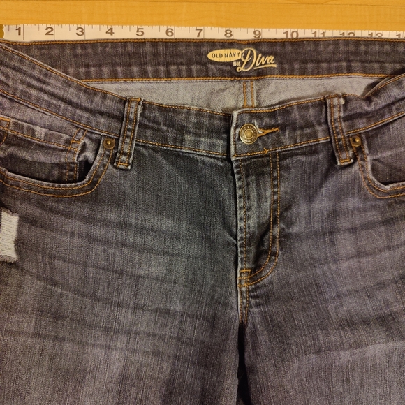 Old Navy The Diva Jeans size 12 - Picture 2 of 7